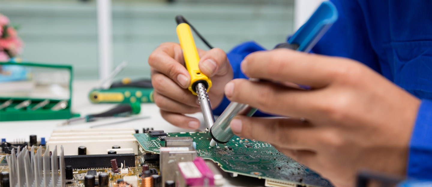 صيانة أجهزة إلكترونية منزلية