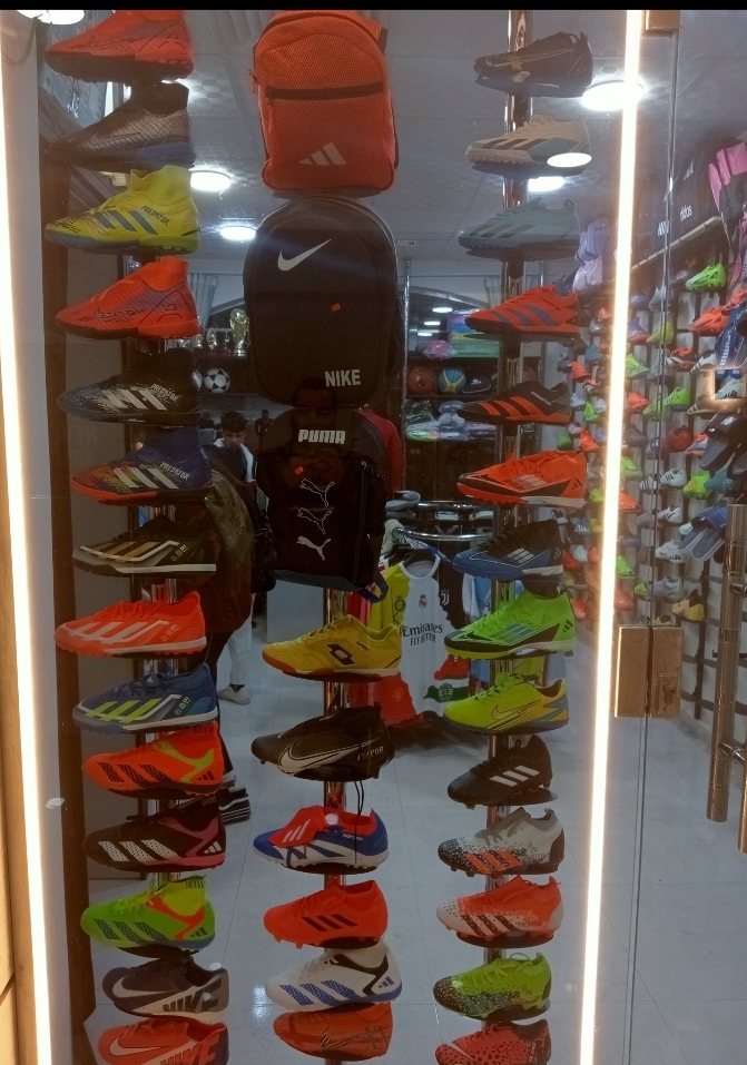 خليك في "الدولي".. والعبها بأسلوب المحترفين! ⚽🏀👟